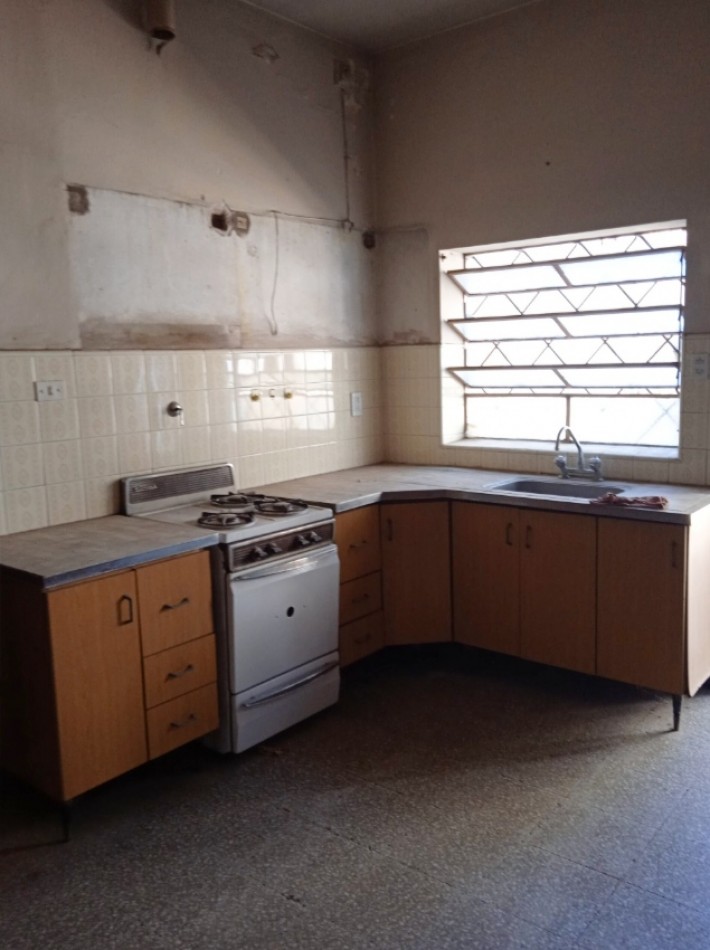 Pergamino Casa a reciclar en venta - Alsina al 700