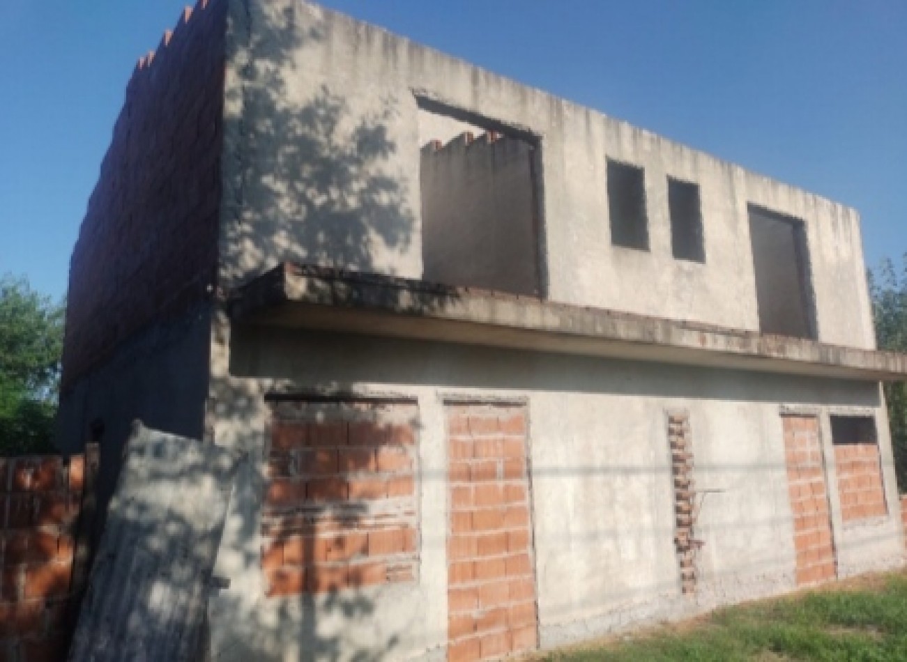 Pergamino Duplex a terminar en venta - Hernandez entre Carlos Gardel y Mosconi 