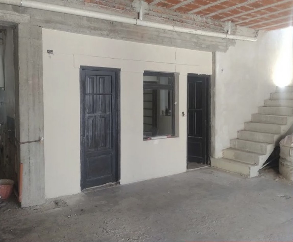 Pergamino Casa de 2 Plantas en venta - Rivadavia al 500