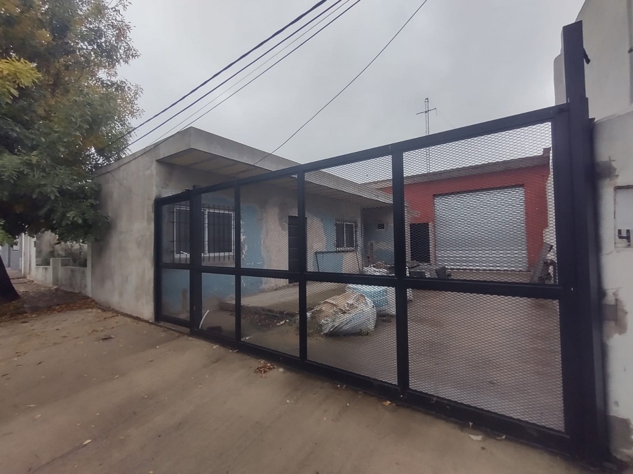 Pergamino Importante Galpon de 200 mts cubiertos en venta - 3 de Noviembre al 400 