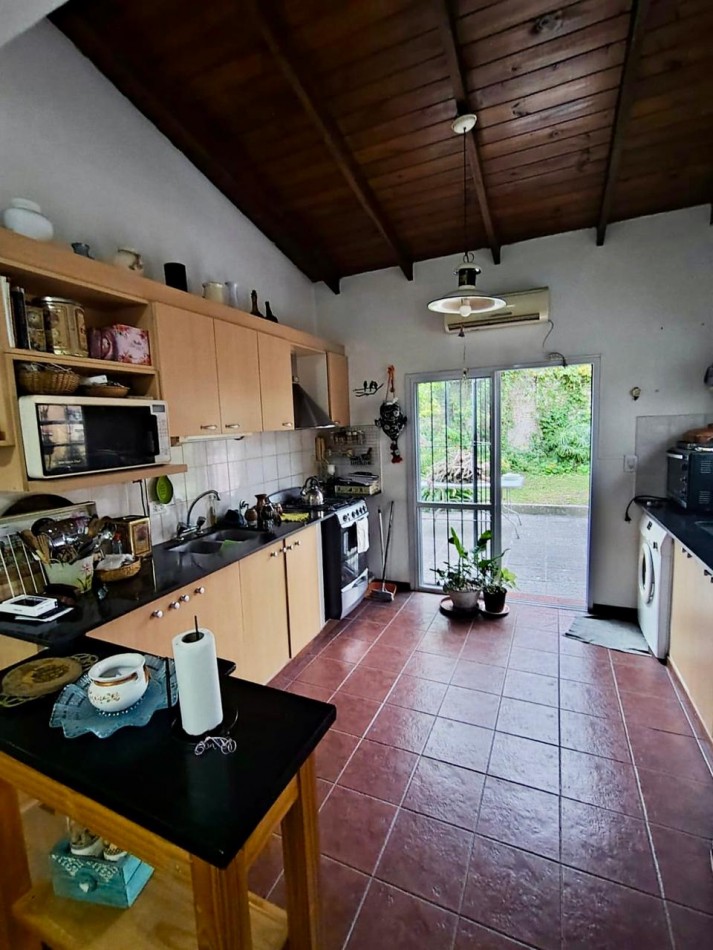 Pergamino Importante Propiedad de 2 Plantas en venta - 3 de Febrero al 100