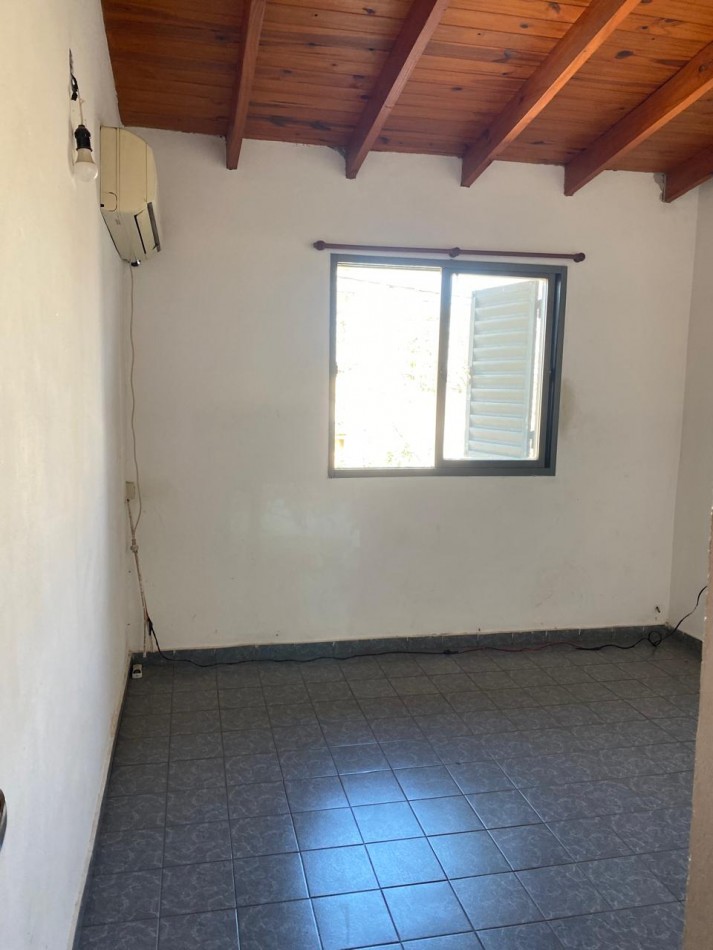 Pergamino Casa 2 Dorm en venta - Cordoba al 1300 