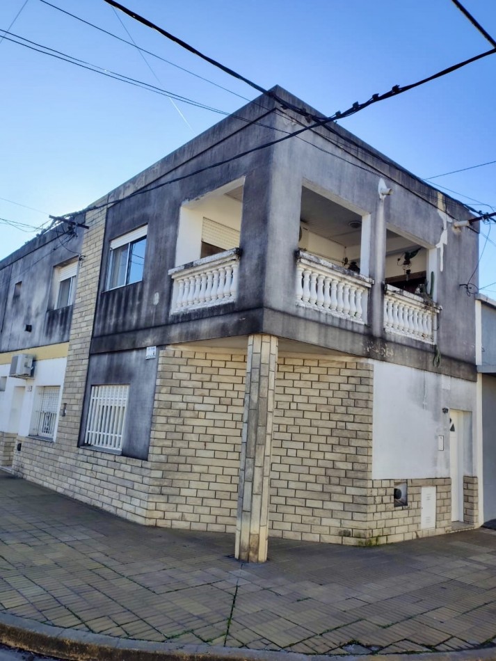 Pergamino PH en 2 Plantas en venta - Prudencio Gonzalez esq. Catamarca 