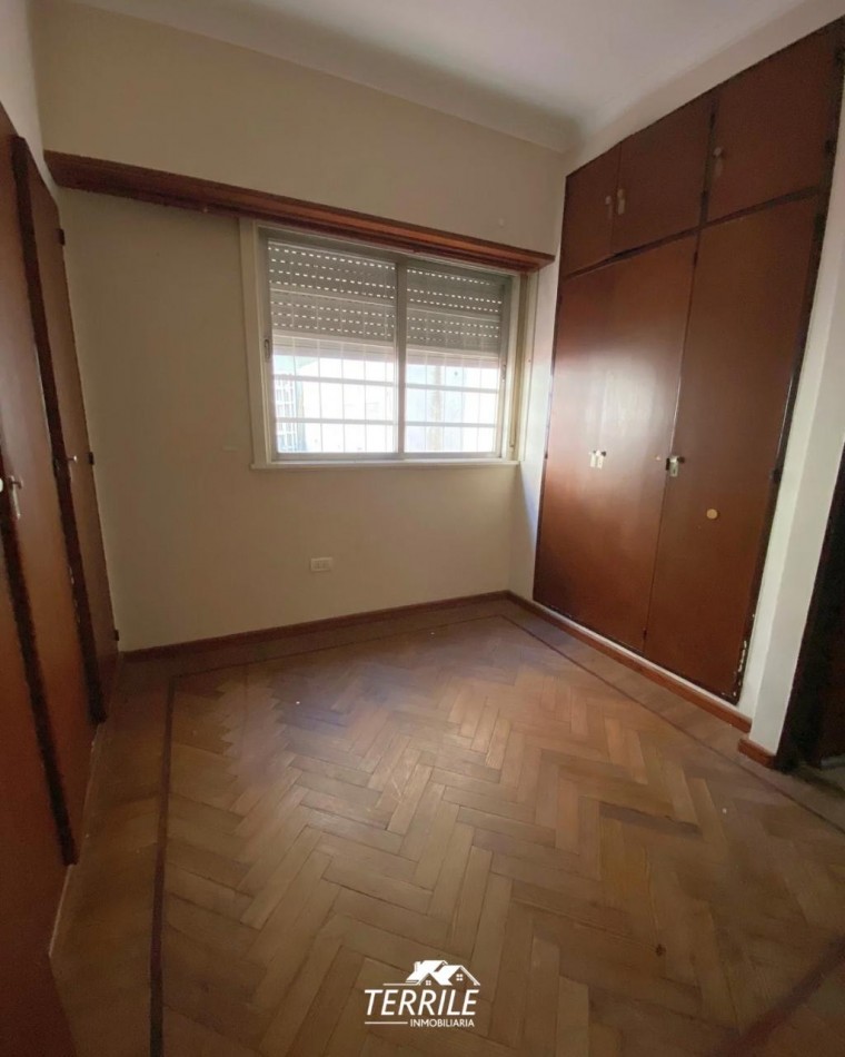 Pergamino Importante Piso en venta - San Nicolas al 500 - frente al Hotel Roma 