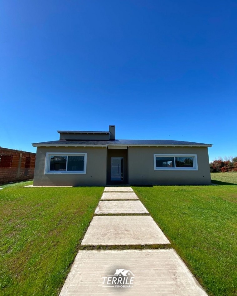 Pergamino Excelente Propiedad de 3 Dorm en venta - Posta del Calden - Ruta 8 - KM 218 