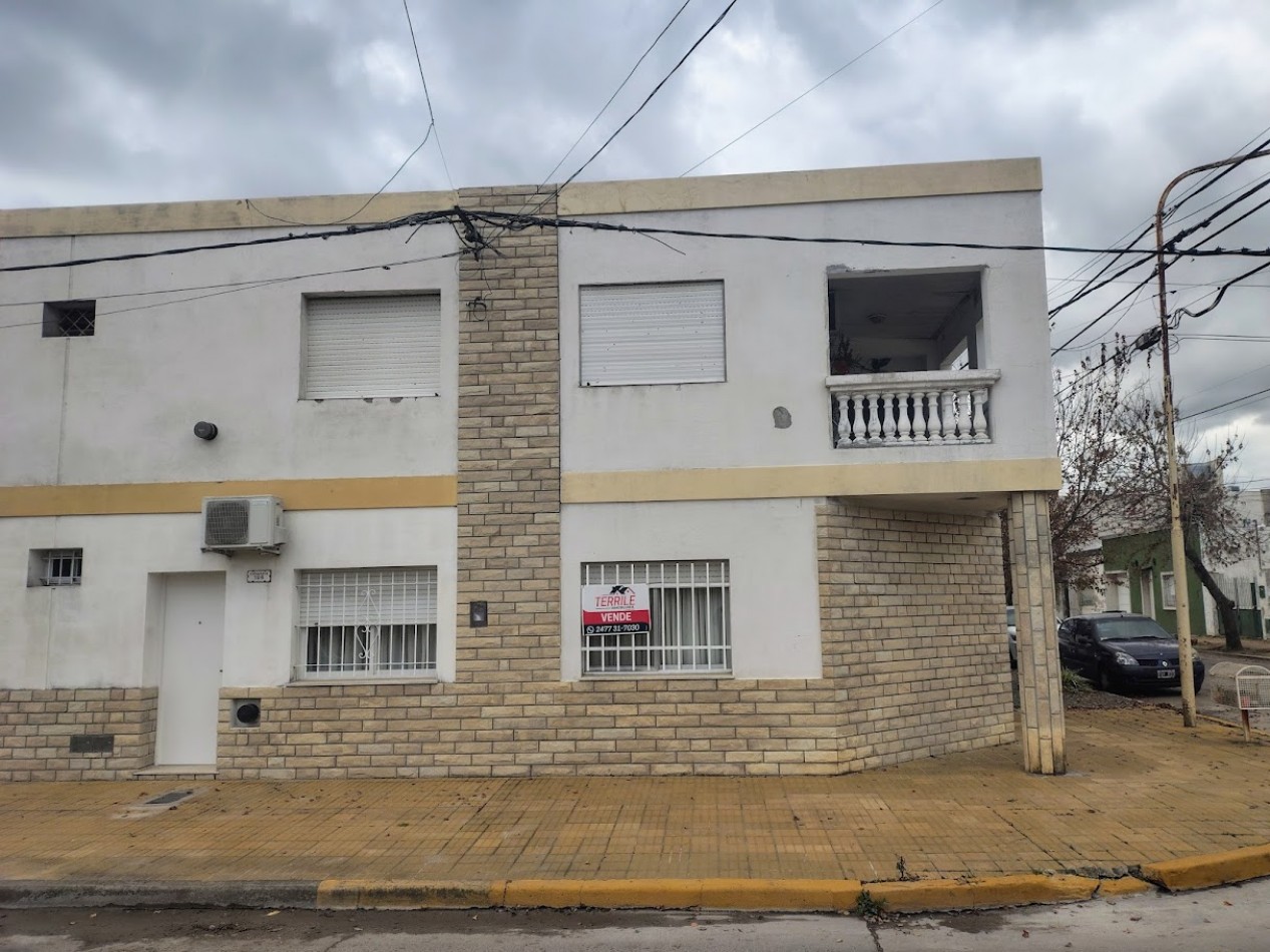 Pergamino PH en 2 Plantas en venta - Prudencio Gonzalez esq. Catamarca 