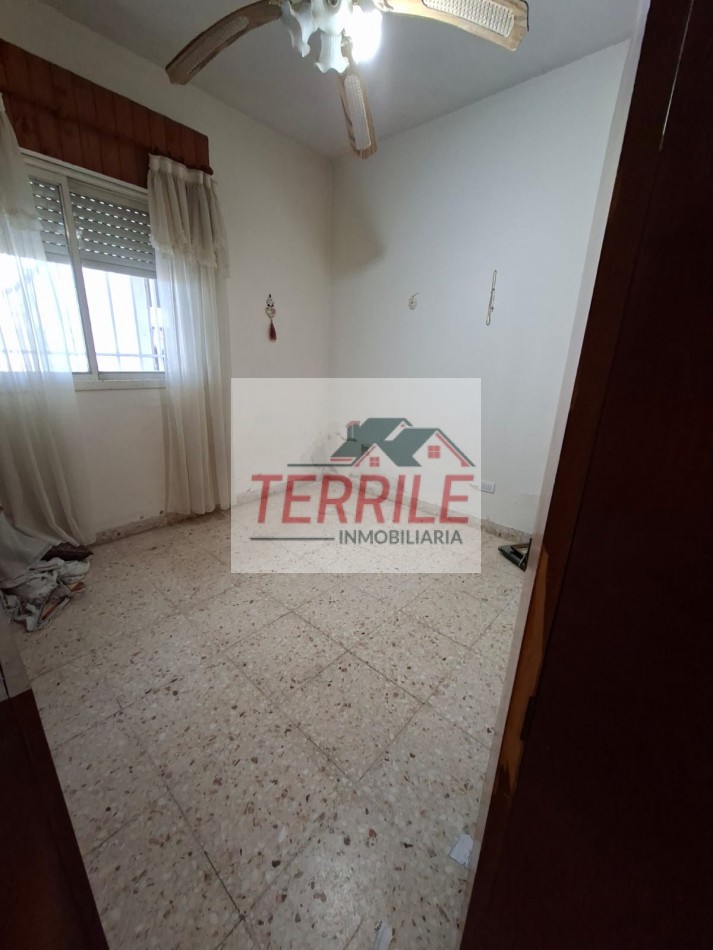 Oportunidad Casa c garaje y patio