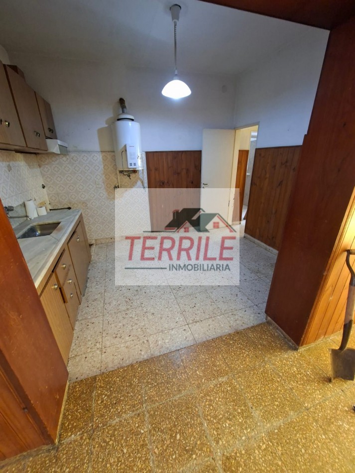 Oportunidad Casa c garaje y patio