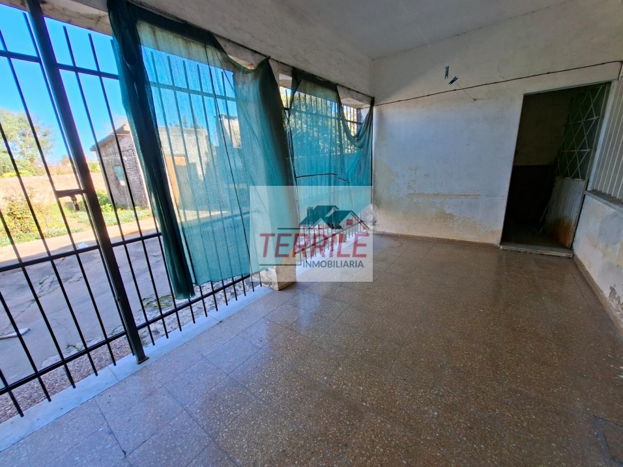 Oportunidad Casa c garaje y patio