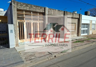 Oportunidad Casa c garaje y patio